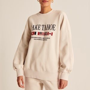 NWOT Abercrombie & Fitch Oversized Ski Patch Sunday Crew Sweater - Lake Tahoe
